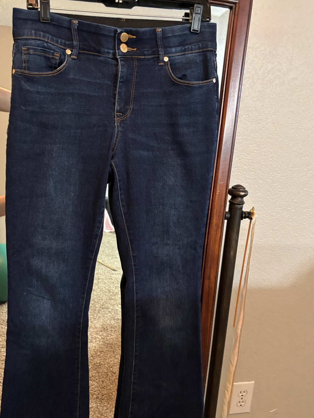 Indigo Poppy Women's Blue Dark Wash Mid Rise Bootcut Jeans 5-Pocket Size 8